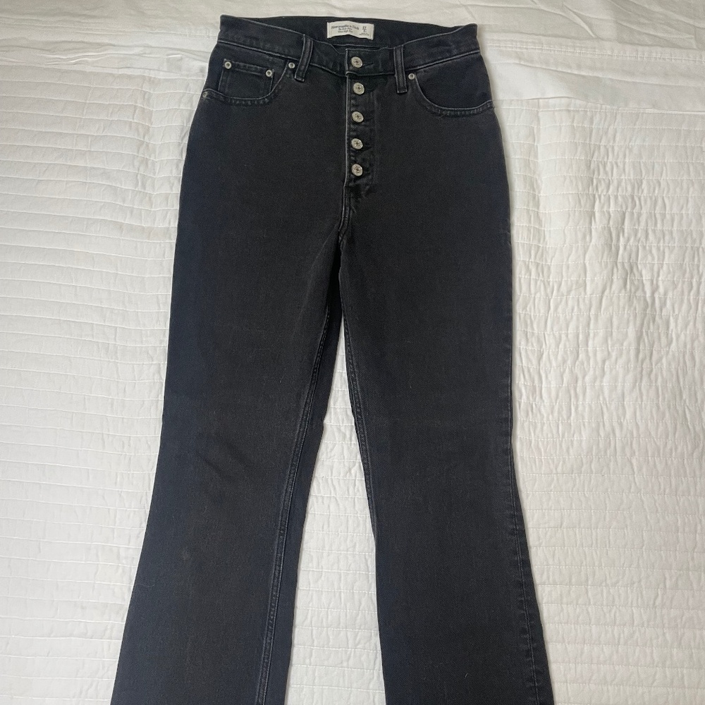 Abercrombie Ultra High Rise Kick Flare Jeans